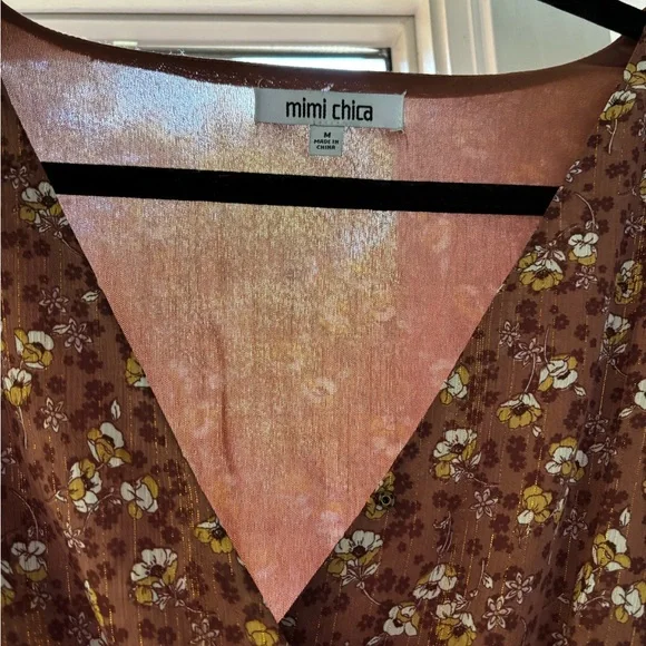 Mimi Chica Brown Floral V-Neck Dress - Picture 4 of 7